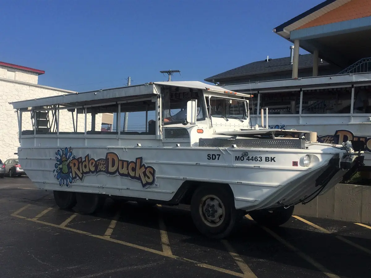 Amphibious duck boat parked in front of a building in Branson, Missouri